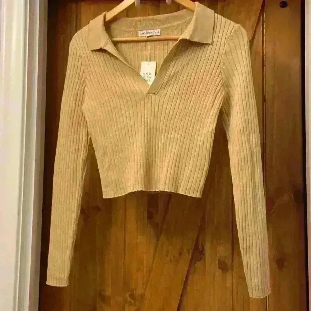 And Now This~Woman’s Crop Ribbed Sweater ~Size Small~Camel Brown NWT - Picture 2 of 6